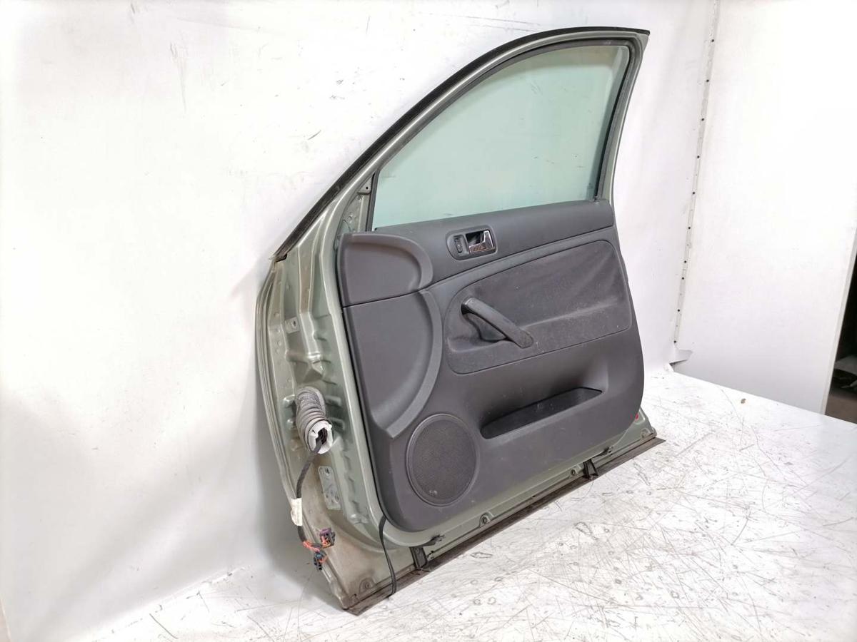 VW Passat 3BG original T&uuml;r vorn rechts LA6W Frescogr&uuml;nmetallic Rohbau BJ01